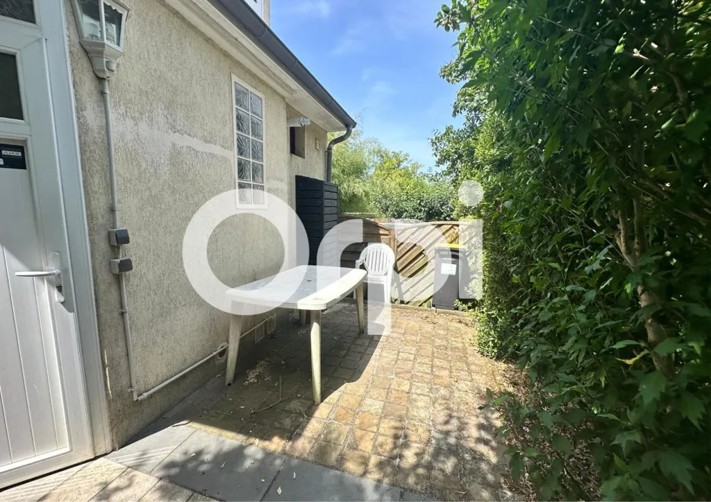 Terrace - Charming House with Terrace in Villemoisson-sur-Orge