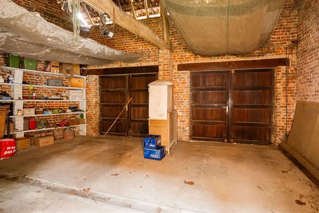 Garage - Fermette à Renover avec Jardin à Herfelingen
