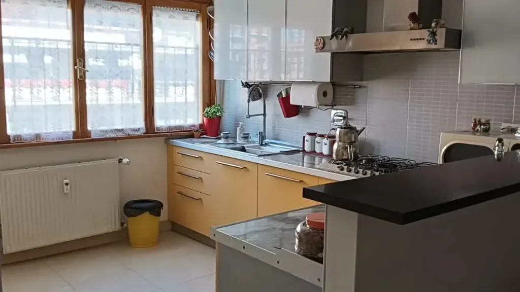 Köök - Rear-Facing Apartment with Balcony in Perugia
