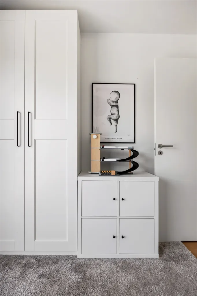 Magamistoad - Modern Two-Storey Flat with Garden in Klinta