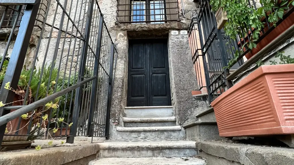 Toad - Noble Apartment in Historic Castle, Morlupo