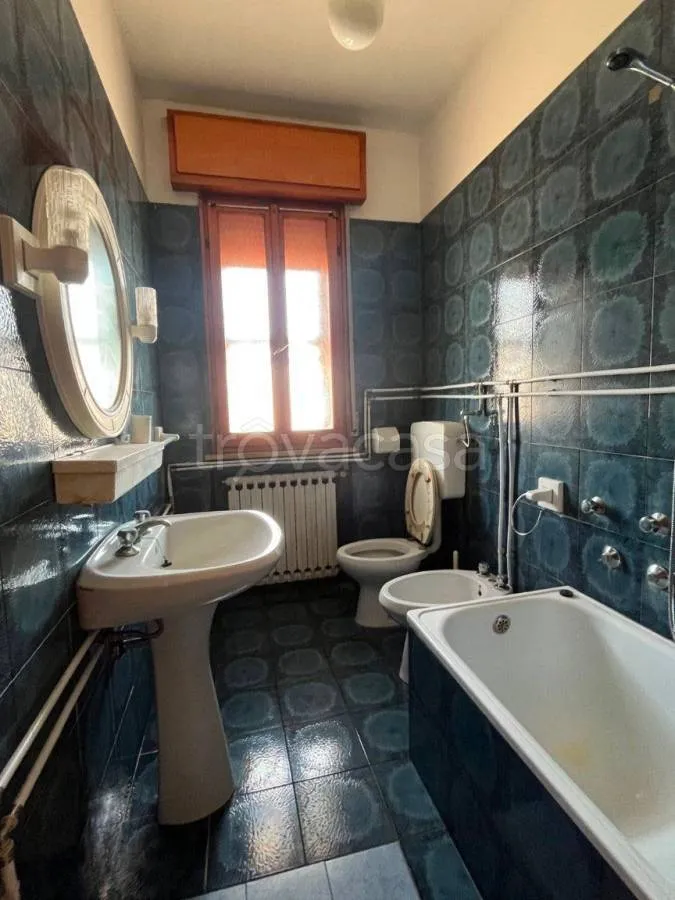 Vannitoad - Apartment with Balcony in Formigana Centre