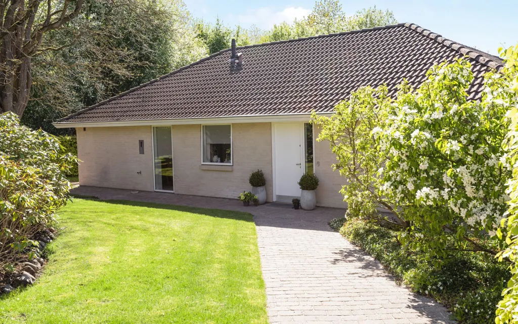 Giardino - Detached Villa with Garden in Birkerød