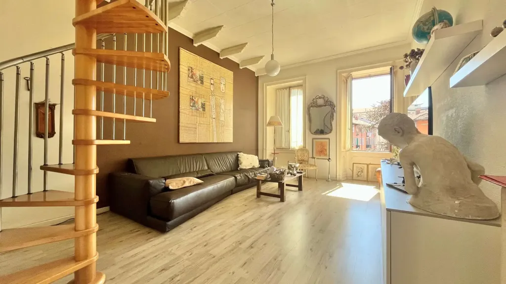 Living Room - Historic Villa with Private Garden in Intra