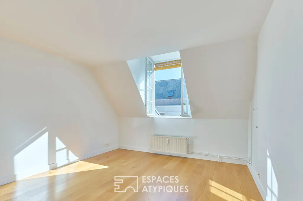 Toad - Duplex with Panoramic View on Picasso Museum, Paris