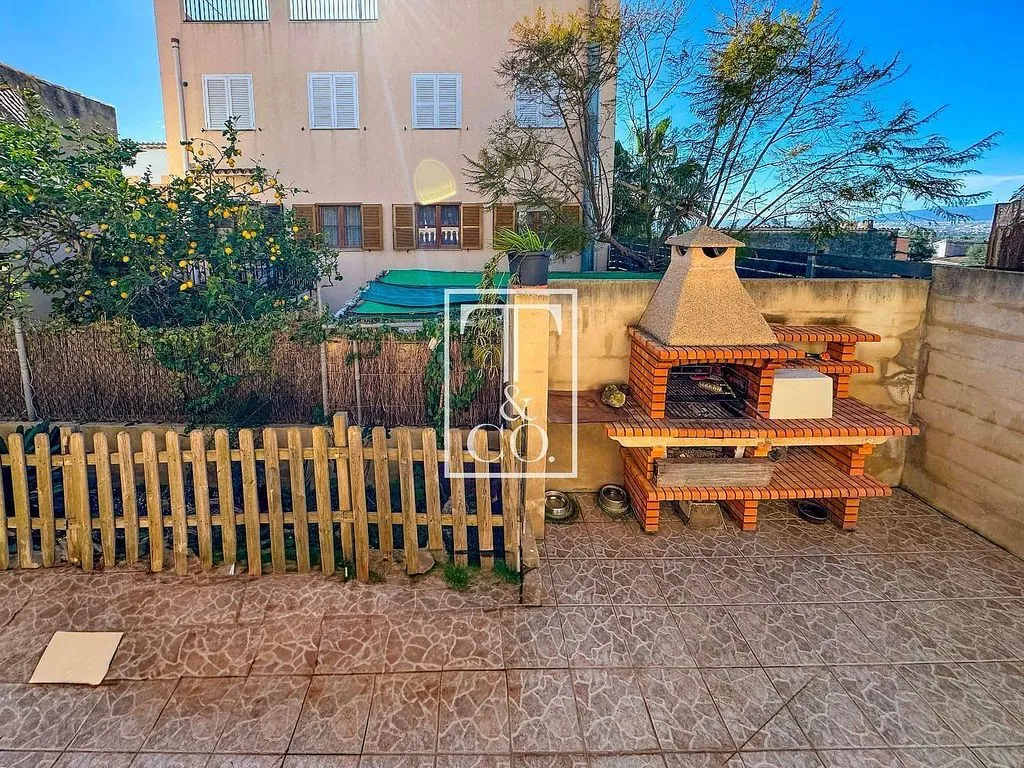 Terrazza - Mallorcan-Style Flat with Terrace in Sa Cabaneta