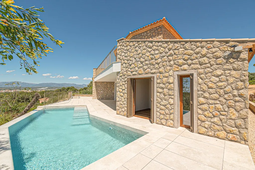 Bassein - Chalet with Pool in S'Aranjassa, Mallorca