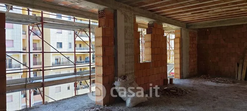Toad - Apartment with Terraces in Central Rende