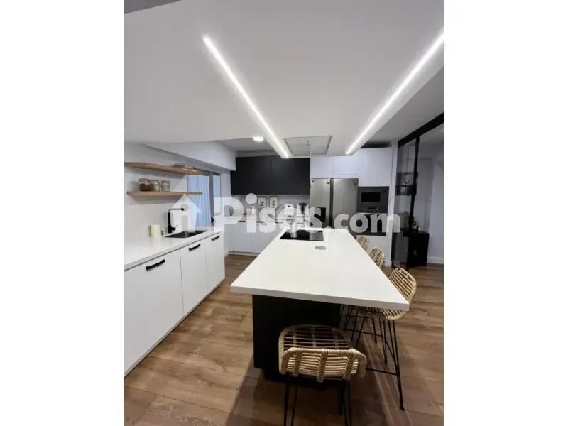 Kitchen - Modern Flat with Balcony in León