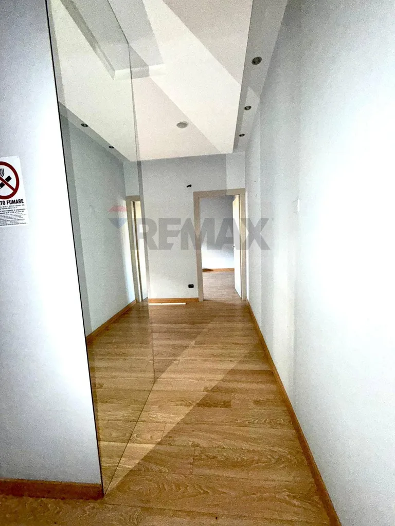 hallway_entrance