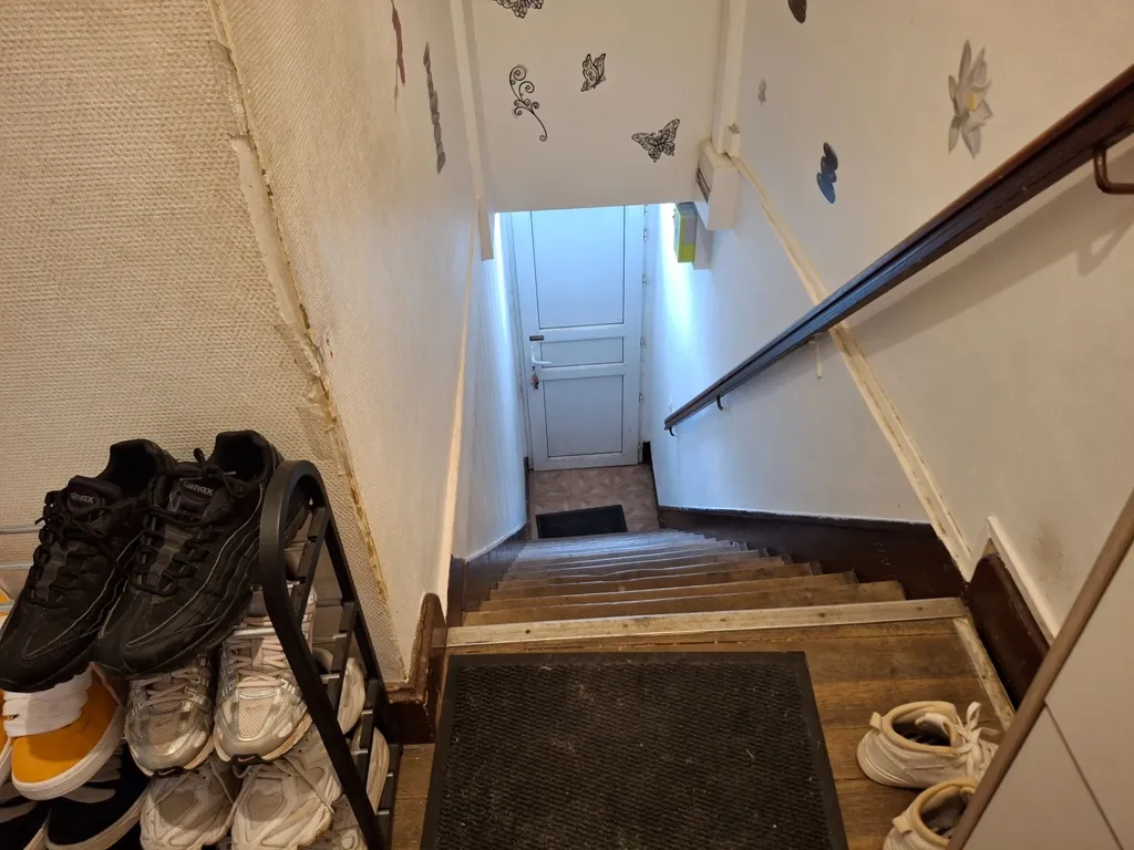 Rooms - Mixed-Use Building with Commercial Space in Saint-Dizier