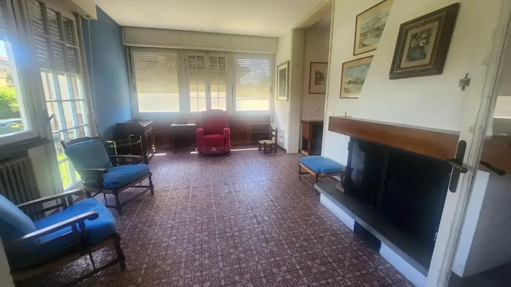 Elutuba - Spacious Detached House with Garden in Calcinaia