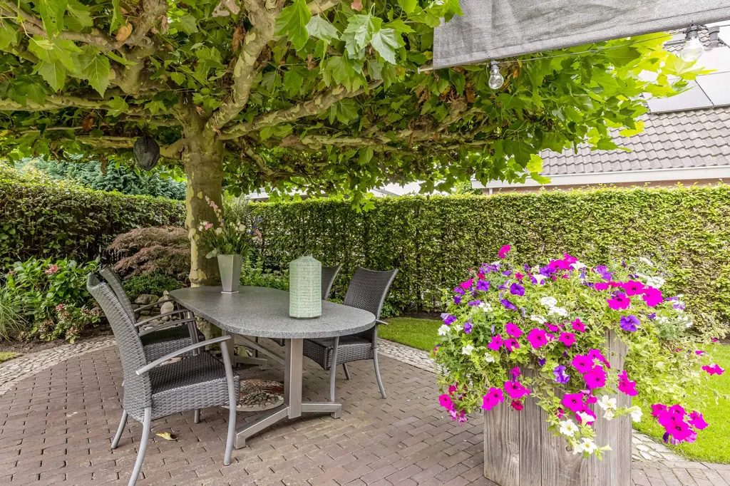 Jardin - Spacious Family Home with Garden in Eibergen