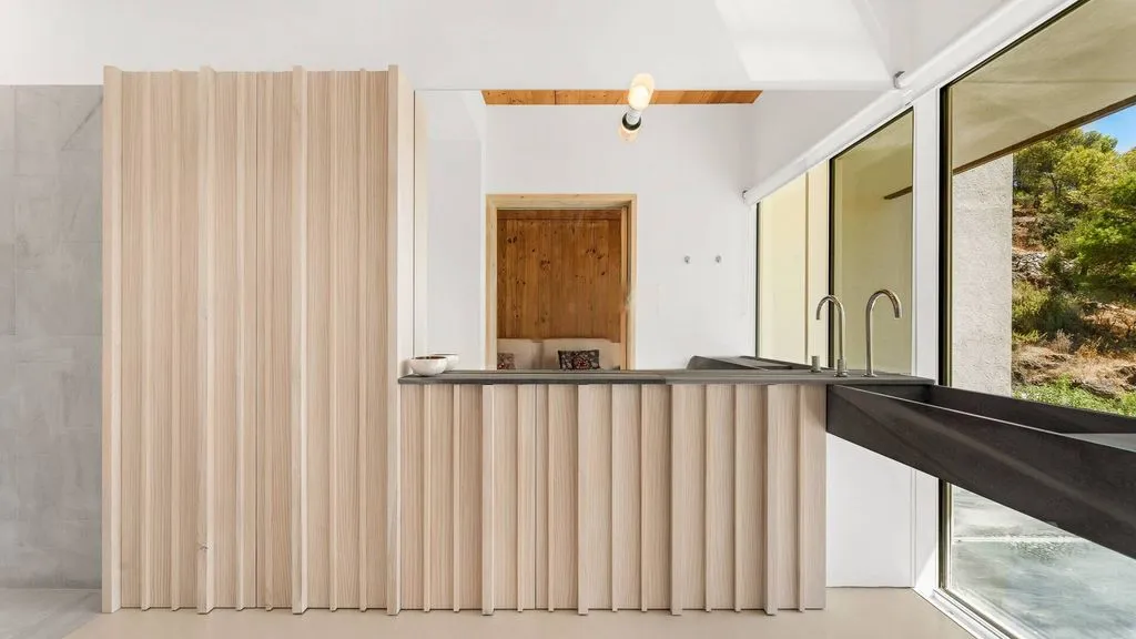 Cuisine - Modern Villa with Mountain Views in El Madroñal