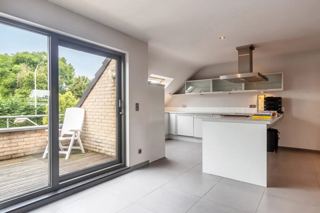 Cucina - Light-Filled Apartment with Terrace in Diest
