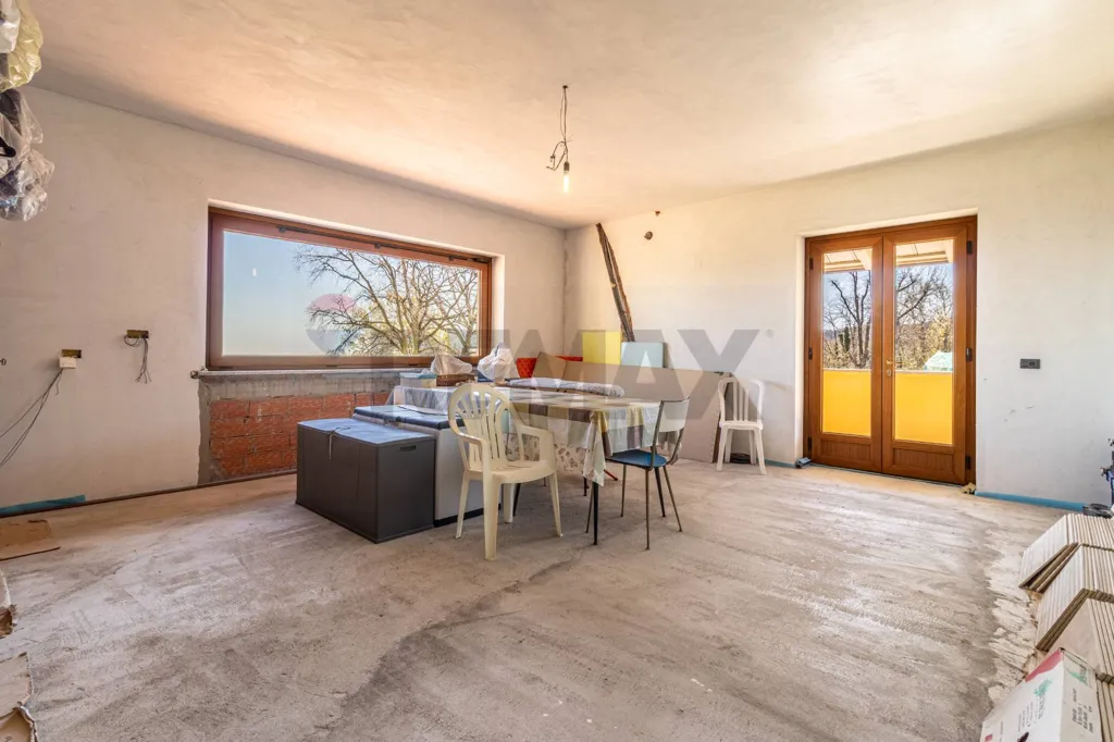 Sala da pranzo - Villa indipendente con parco privato a Magnano
