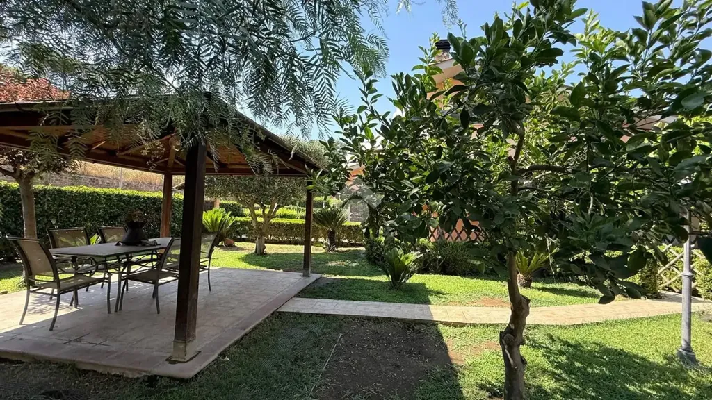 Jardin - Villa with Pool in Capena, Via Tiberina