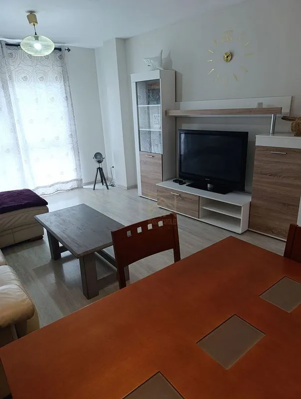 Elutuba - Apartment with Lift in Granja Poch Square, Torrelavega