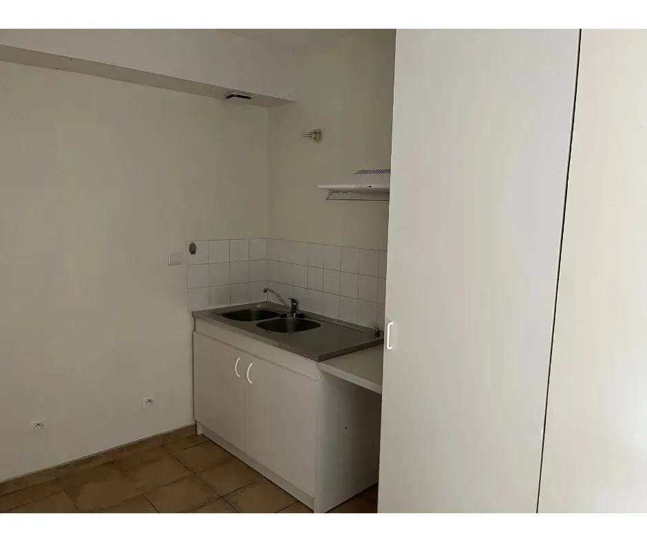 Köök - City Centre Studio with Courtyard in Toulouse