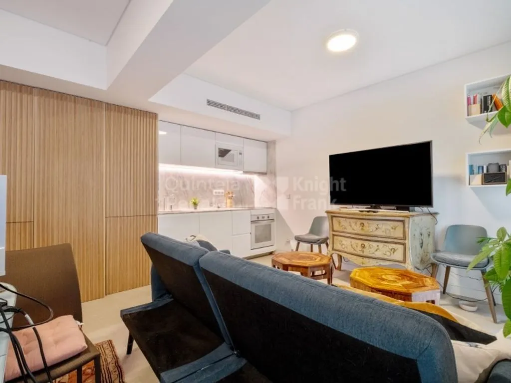 Soggiorno - 1-Bedroom Apartment with Balcony in Lisbon