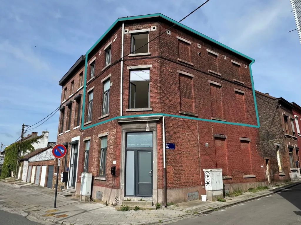 Exterior - Renovated Duplex with Terrace in Lodelinsart