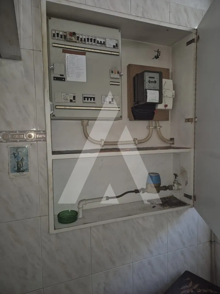 Utility Room - Commercial Space with BBQ in Damaia