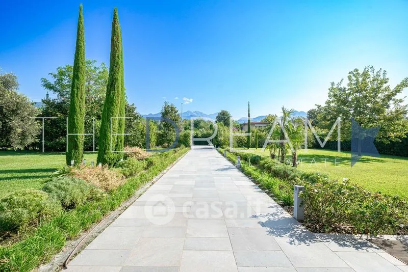 Jardin - Luxury Villa with Pool in Forte dei Marmi