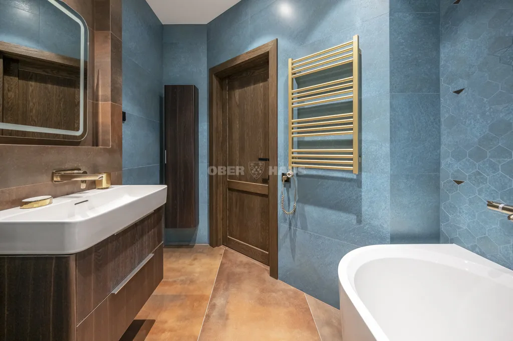 Salles de bain - 3-Bedroom Apartment with Park View in Vilnius