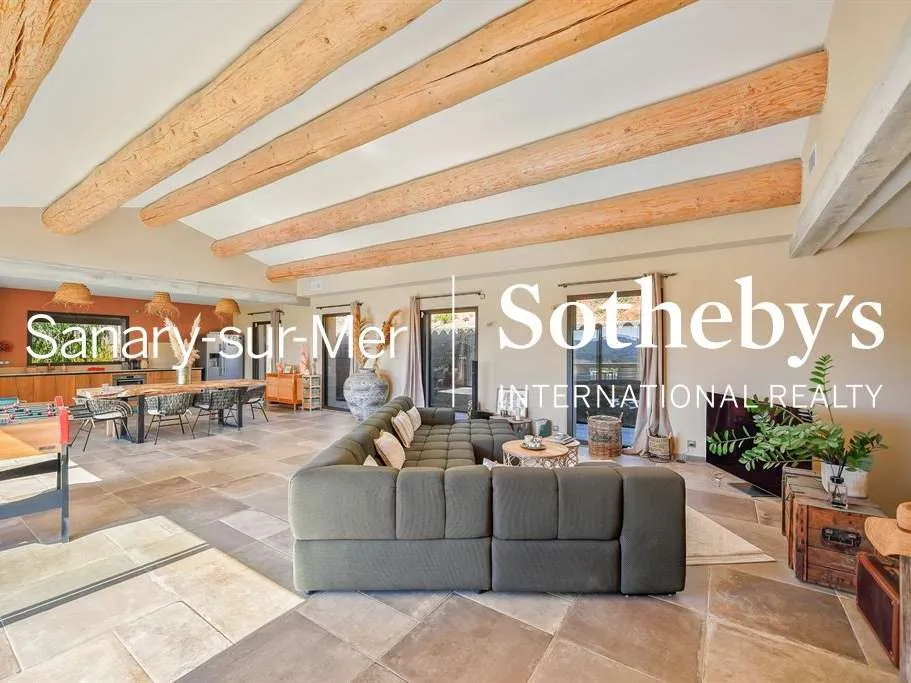 Elutuba - Contemporary Villa with Panoramic Views in Le Castellet