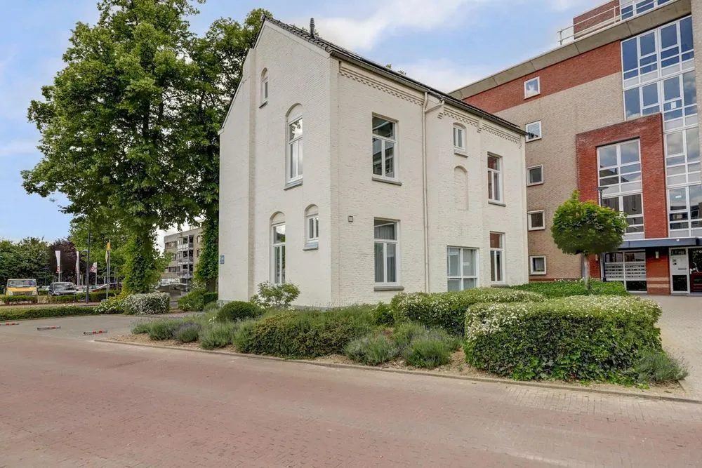 Extérieur - Historic Villa with Garden in Landgraaf