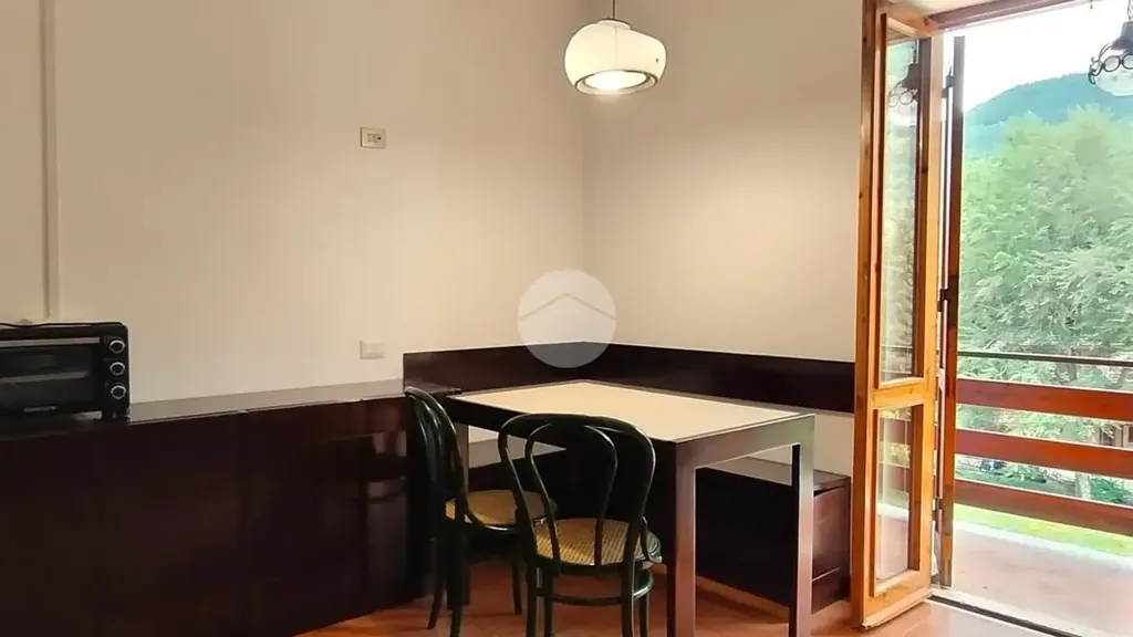 Söögituba - Apartment with Balcony in Filettino