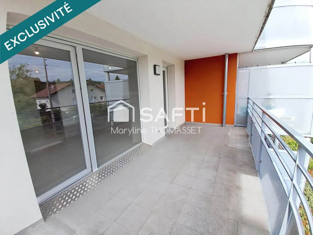 Rõdu - Apartment with Balcony in Valleiry