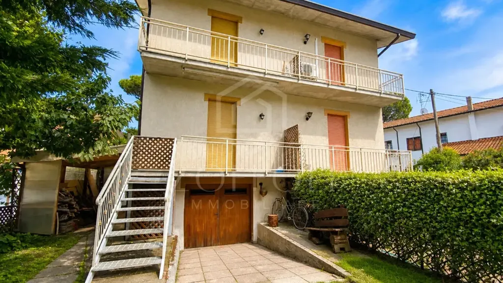 Välivaade - Bifamiliar Villa with Garden in Cervia