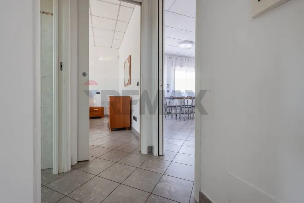 hallway_entrance