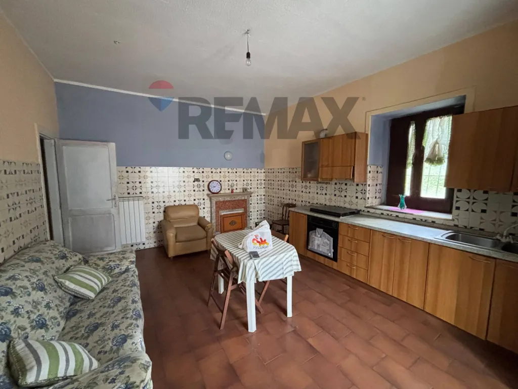 Köök - Semi-detached House with Garden in Mirabella Eclano