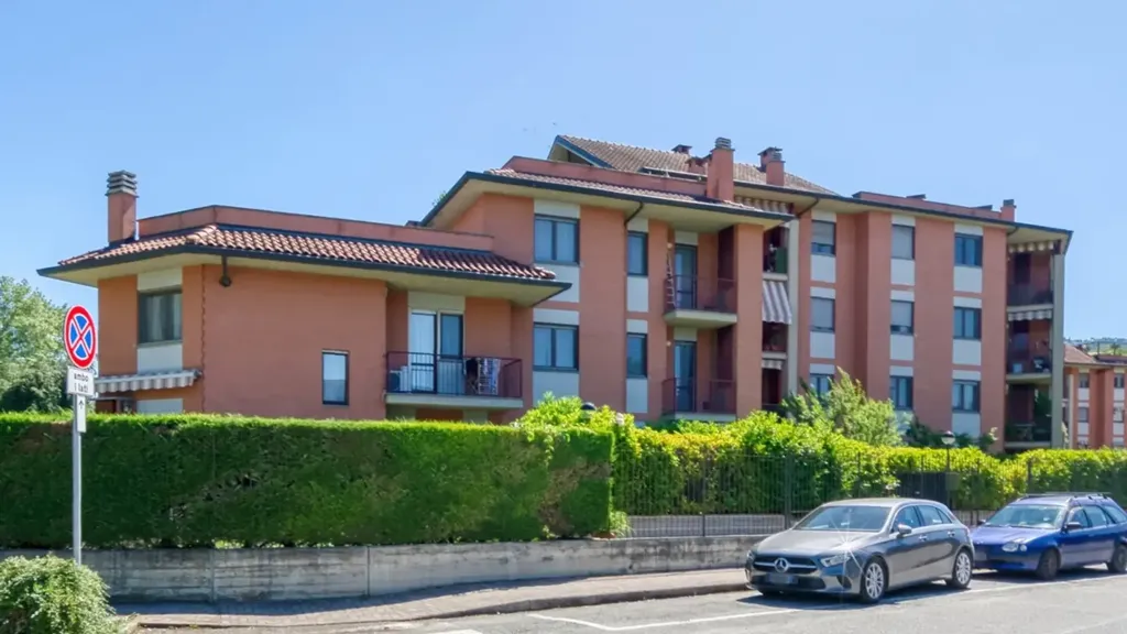 Esterno - Apartment with Double Balcony in Turin