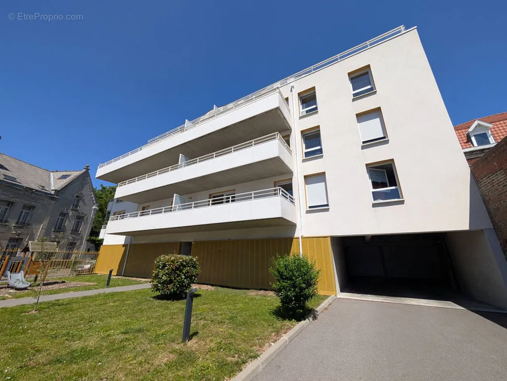Välivaade - Luxury Apartment with Rooftop in Bethune