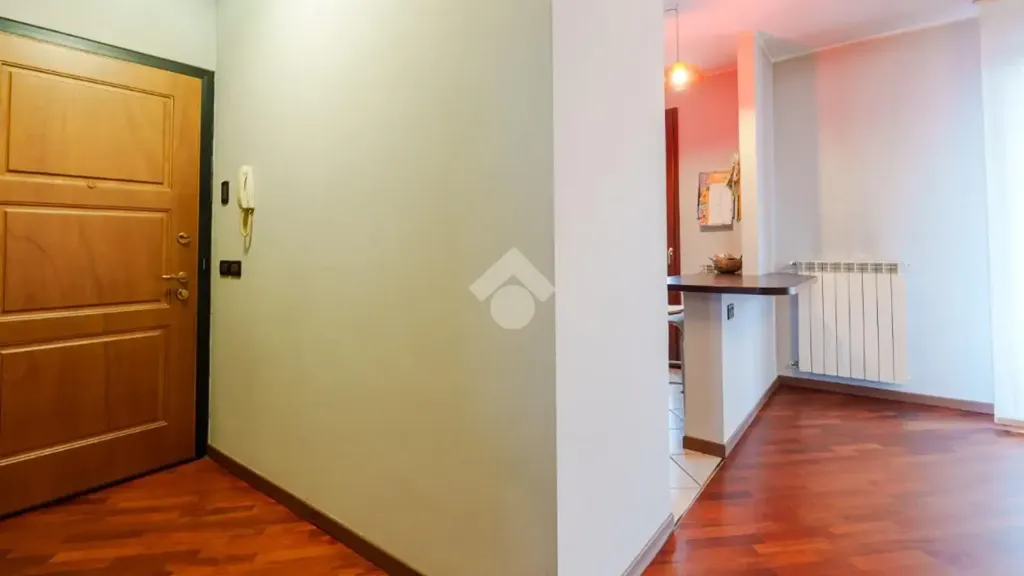 hallway_entrance