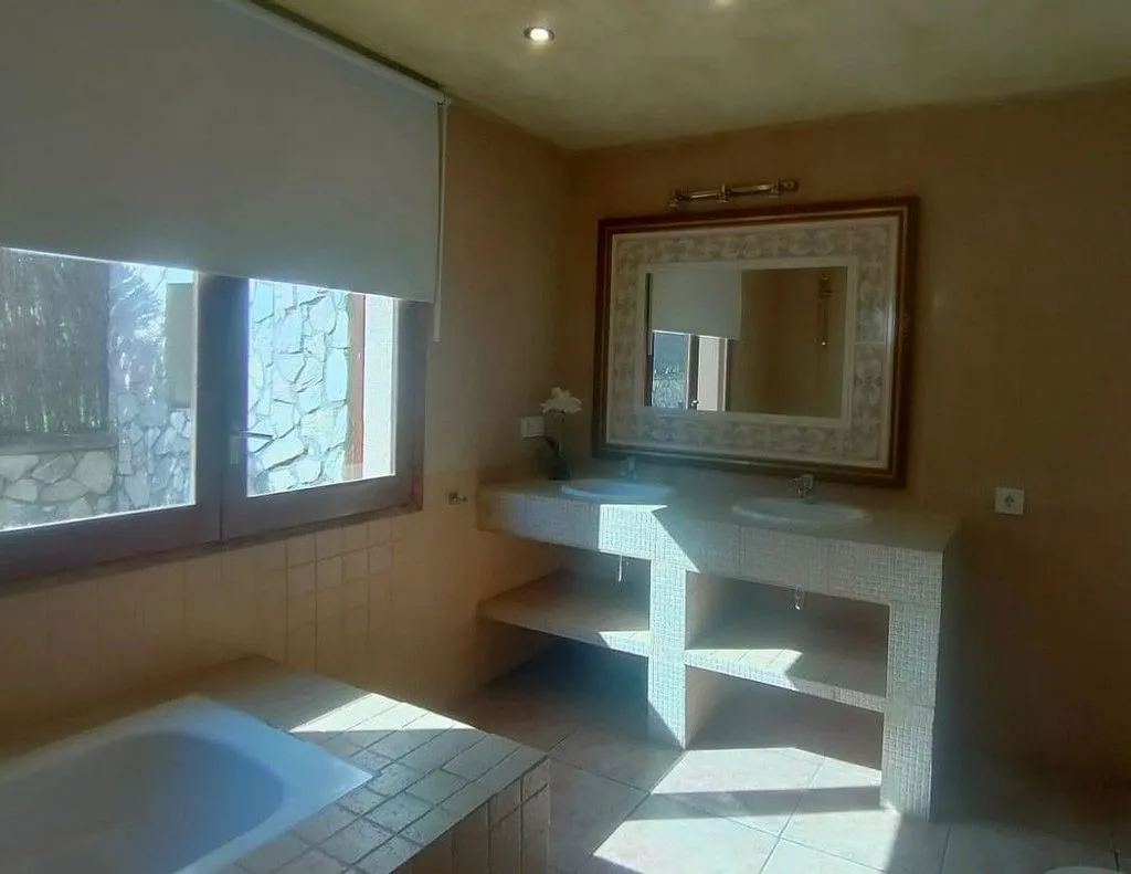 Salles de bain - Chalet with Pool and Terrace in Sils