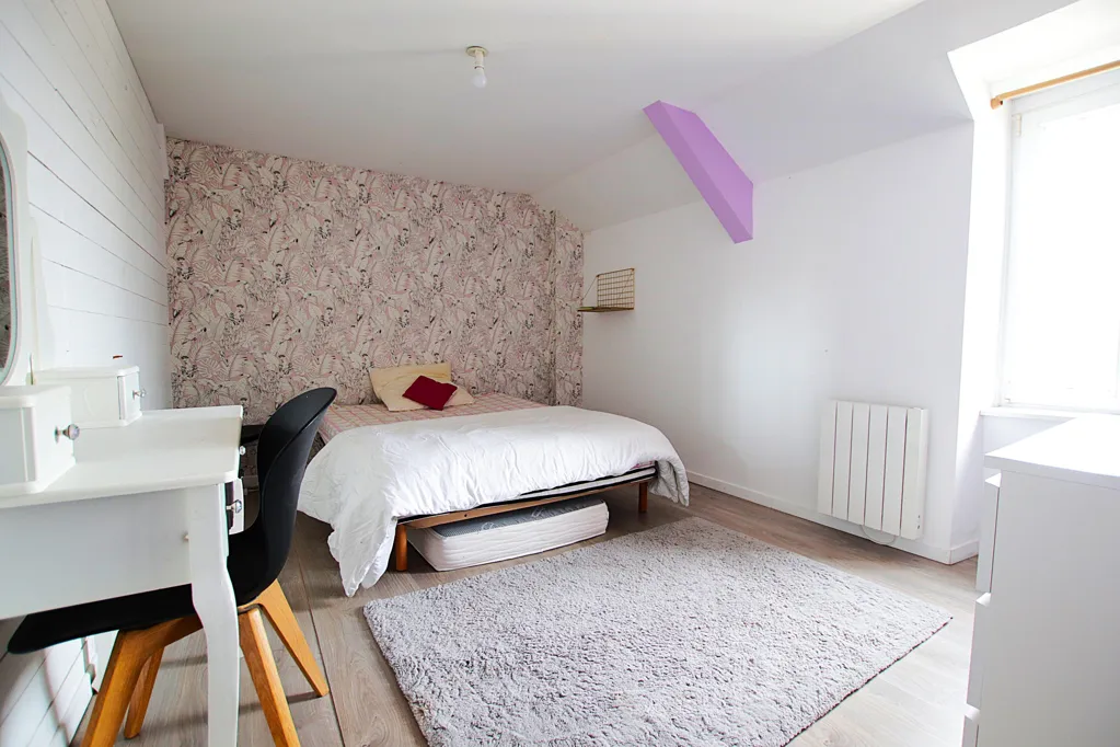 Bedrooms - Triplex with Terrace in Pleurtuit Centre