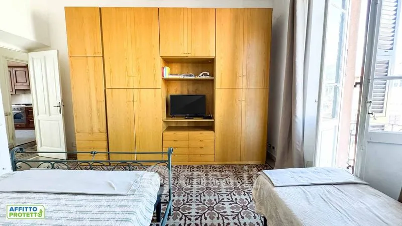 Magamistoad - Fully Furnished Flat with Balcony in La Spezia