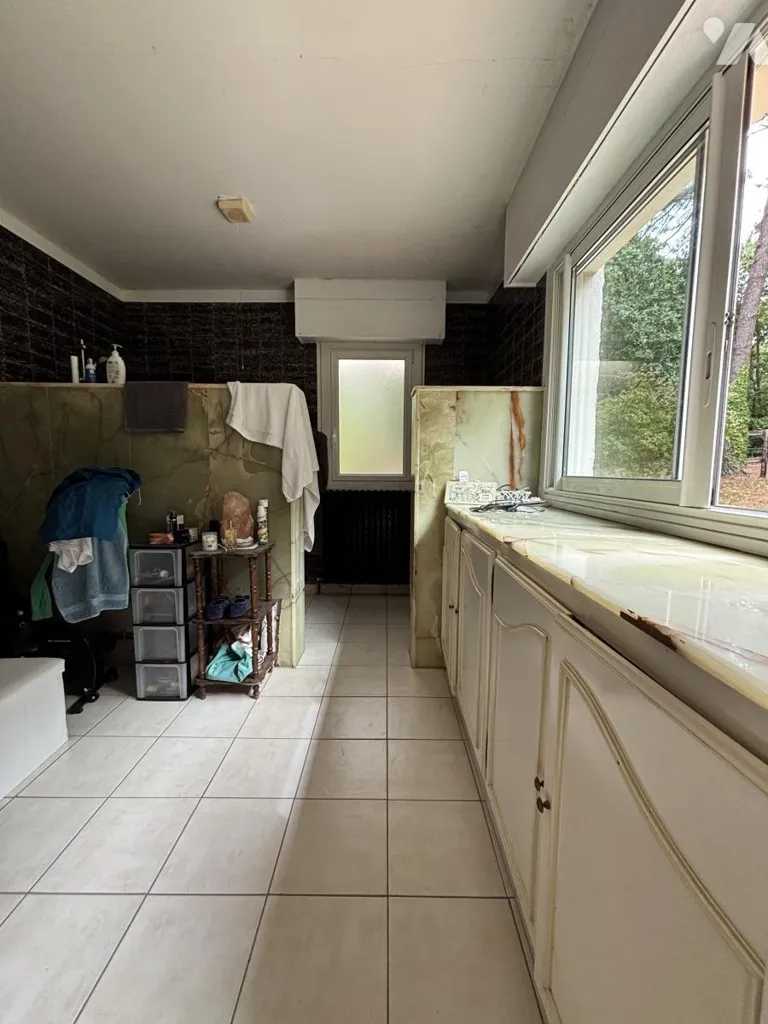 Bagni - Architectural House with Equestrian Facilities in Ploemeur