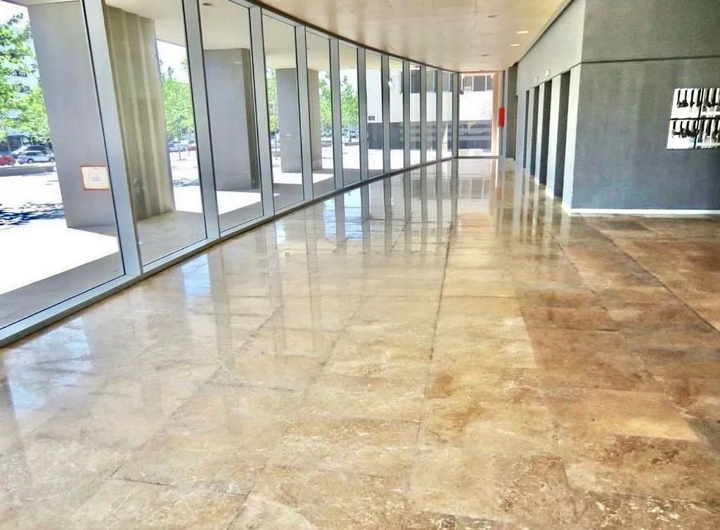 Entrée - Luxury Apartment with Panoramic Views in Barcelona