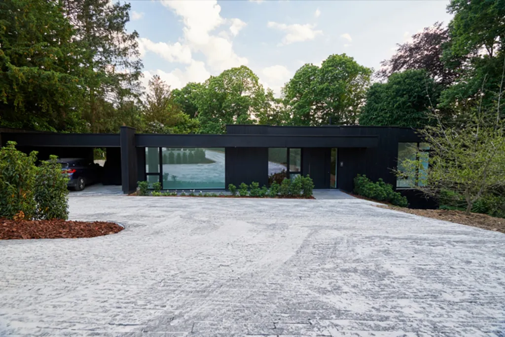 Extérieur - Villa Moderne avec Terrasse de 60 m² à La Hulpe