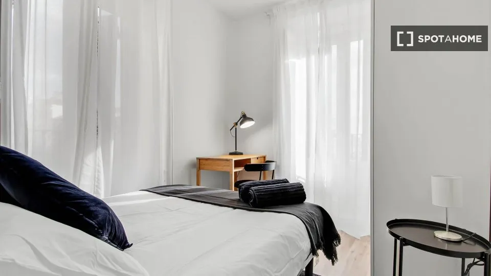 Chambres - Shared Flat with Modern Design in Malasaña