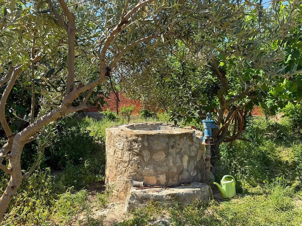 Aed - Rustic House with Pool near Belchite