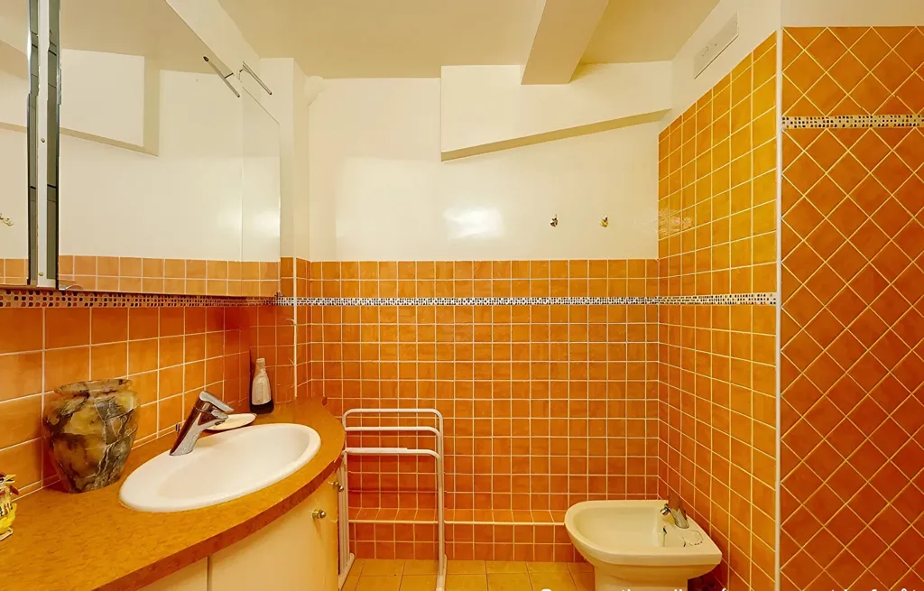 Bagni - 4-Bedroom Parisian Flat with Courtyard View