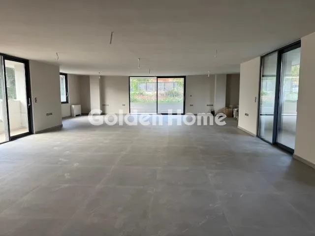 Local commercial à GR