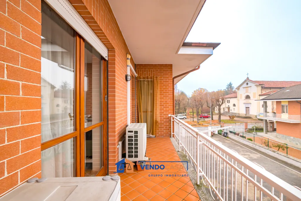 Balcon - Quadruplex Apartment with Balcony in Carmagnola