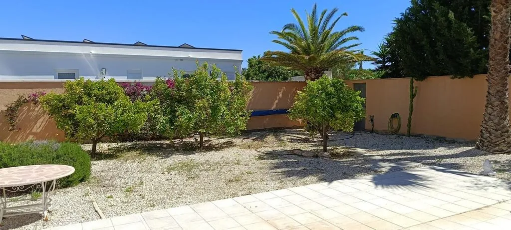 Jardin - Luxury Villa with Sea View in La Marina